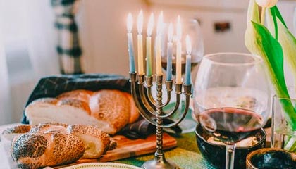 类似沉浸式模板网站推荐（类似沉浸的词语）